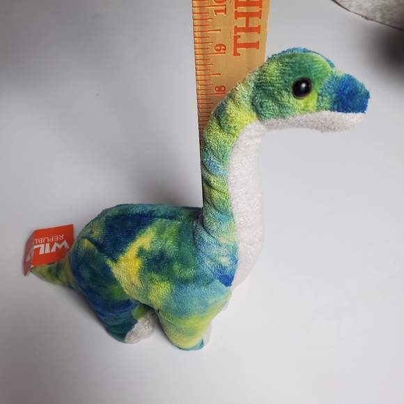 Wild Republic Dinosaur Brachiosaurus Stuffed Plush Toy Animal Collectible - Picture 3 of 6